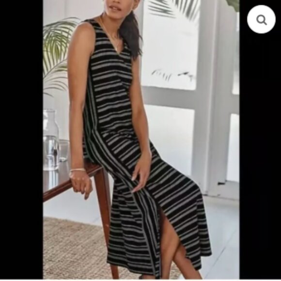 J. Jill Wearever Side Slit Sleeveless V-Neck Black White Stripe Maxi Dress M - Picture 1 of 7